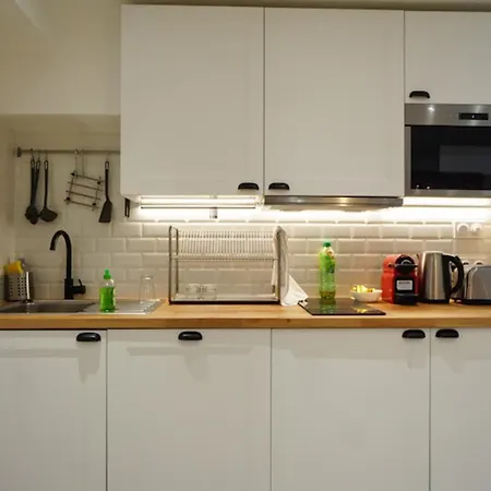 Modern In Beaugrenelle *